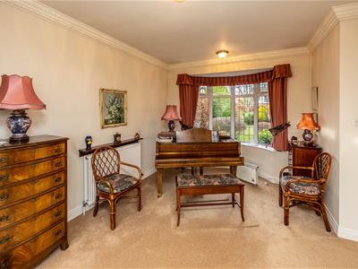 MUSIC ROOM